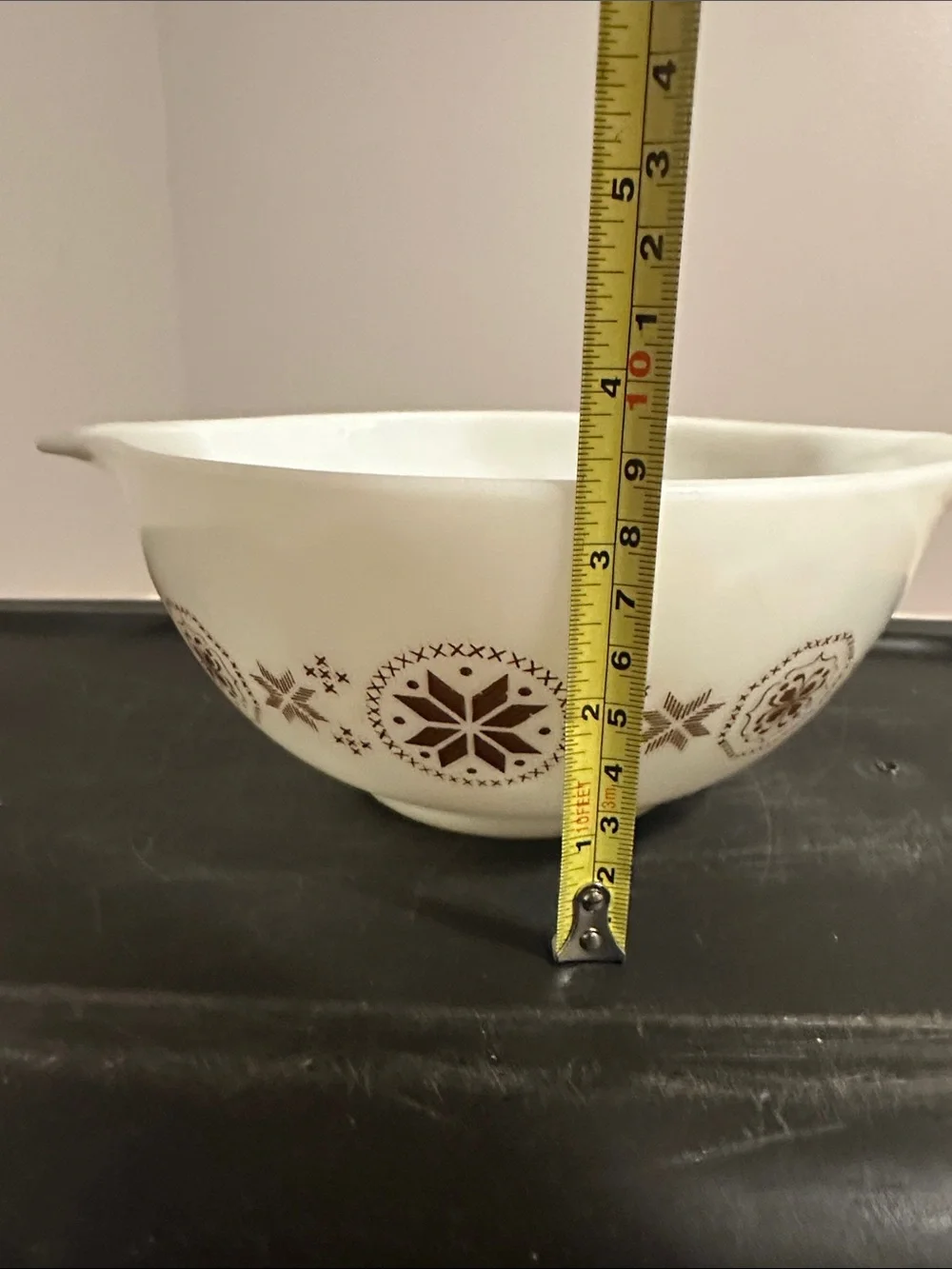 Vintage Town & Country Pyrex a Cinderella Mixing Bowl.